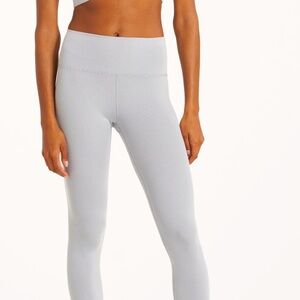 Vuori Lux Rib Studio Legging size small in pale grey heather